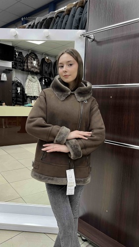 Дубленка коричневый