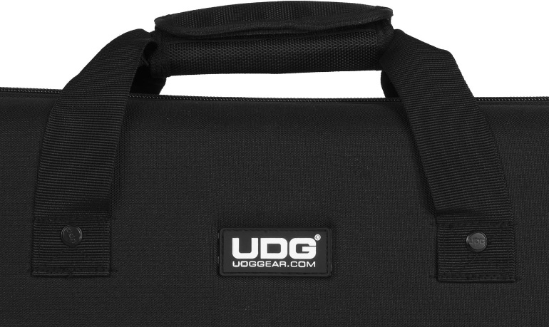 Чехол UDG U8304BL черный