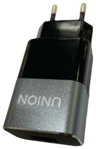 Зарядное устройство Union CH-034 USB черный
