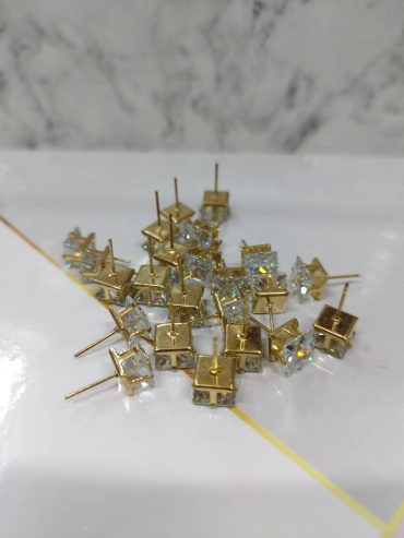 Бижутерная фурнитура Crystal основы для сережек 10 шт