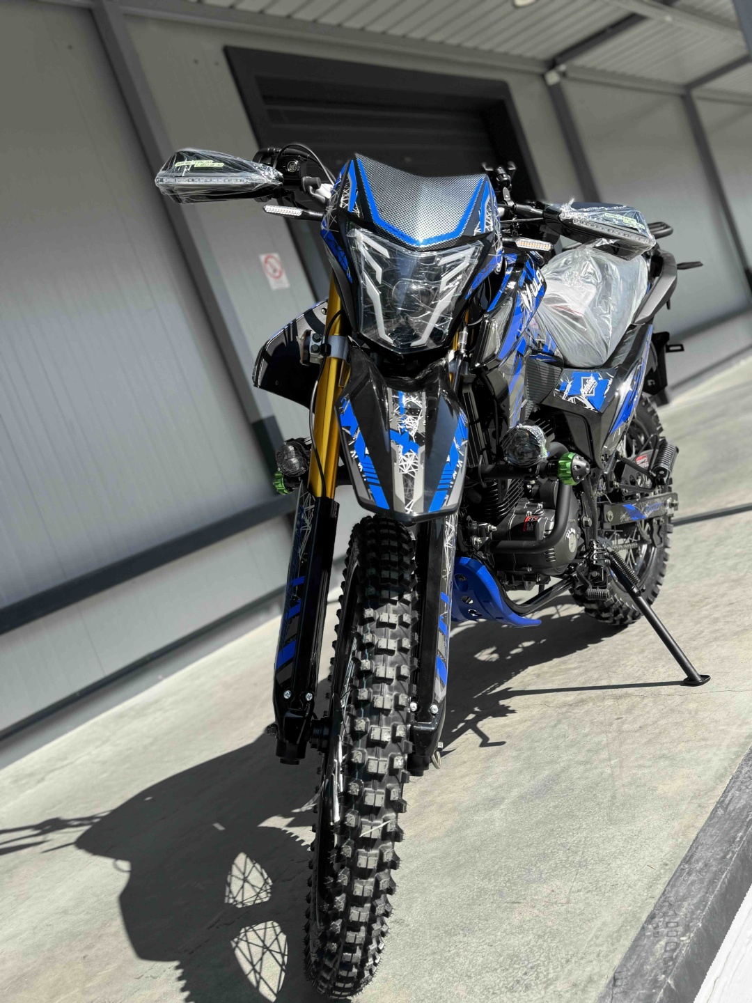 Мотоцикл ULAR CROSSMAX синий