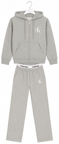 Спортивный костюм серебристый