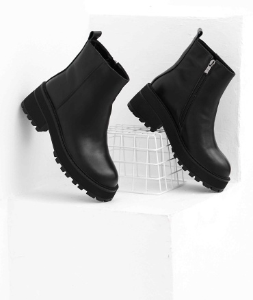 Ботинки La Rossa черный