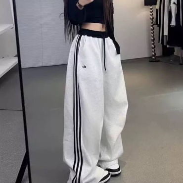Повседневные брюки Sweethomewear белый