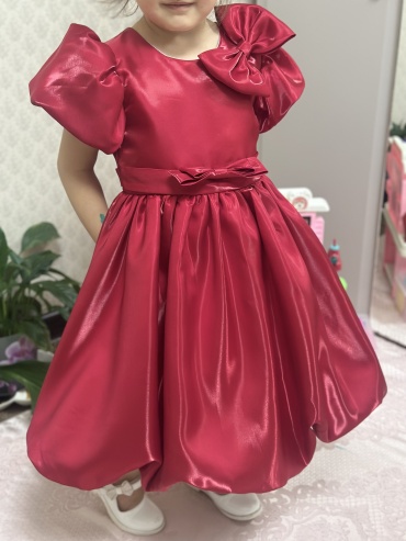 Нарядное платье Kids Moda красный