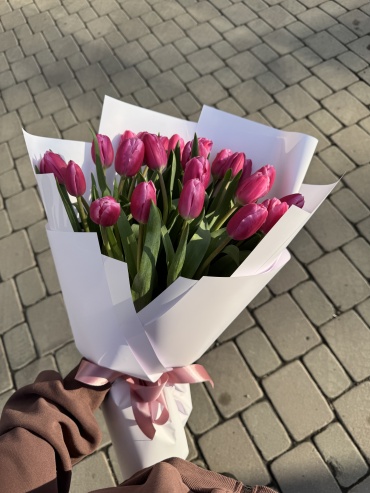Euro Flowers букет в оформлении тюльпан 25 шт 40 см
