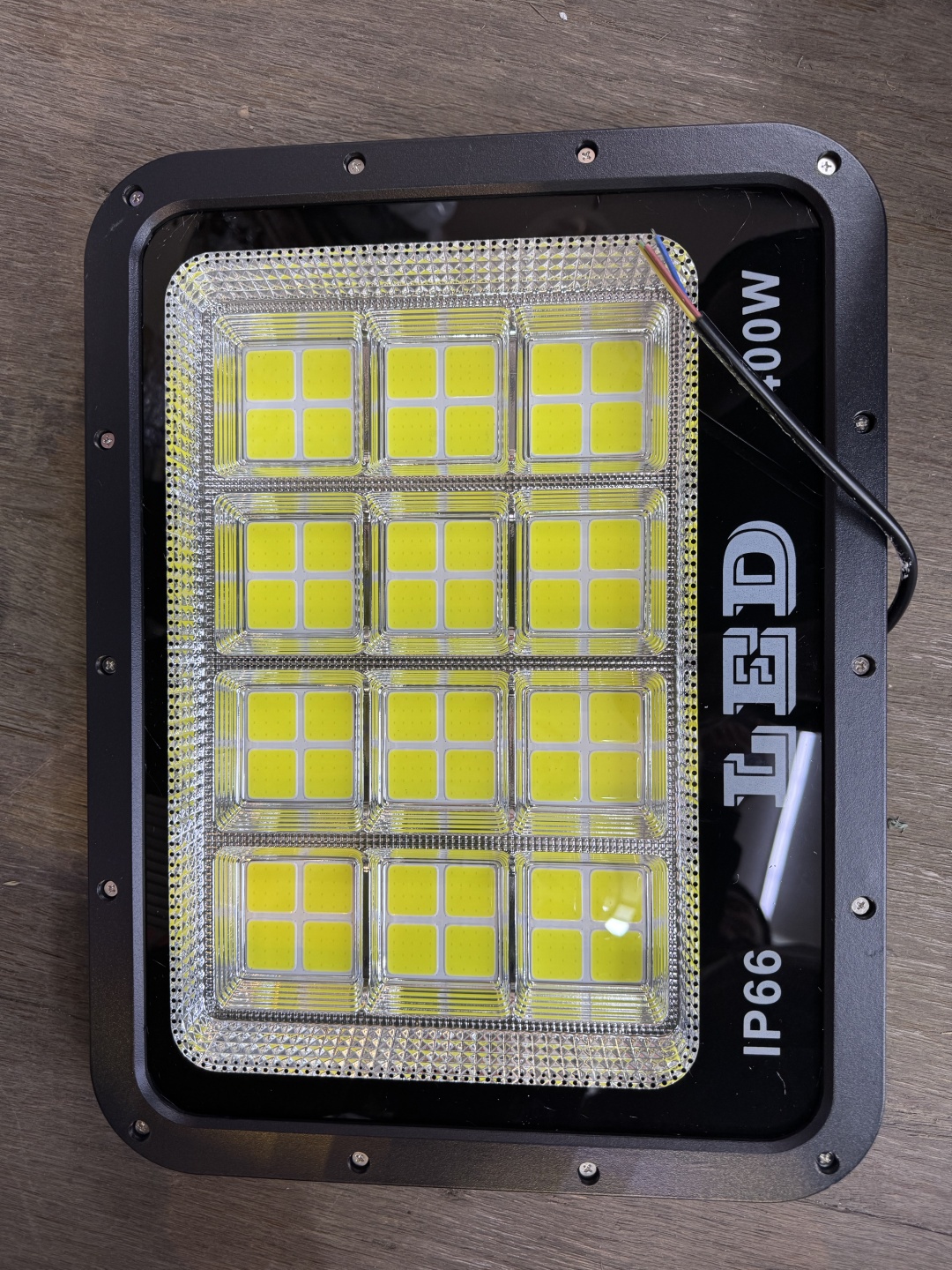 Прожектор Led черный