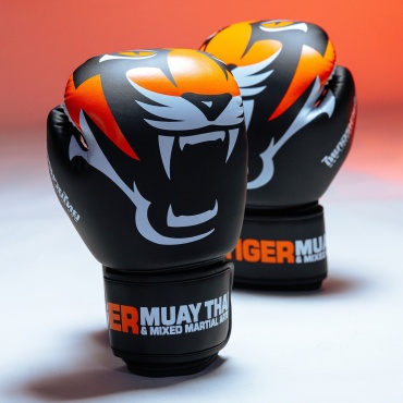 Боксерские перчатки TIGER 14 oz белый