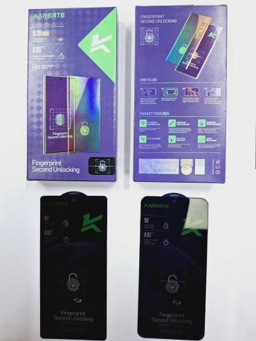 Стекло KARERTE для Samsung Galaxy S24 черный