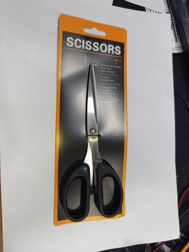 Ножницы универсальные Scissors 7", 17.5 см, черный
