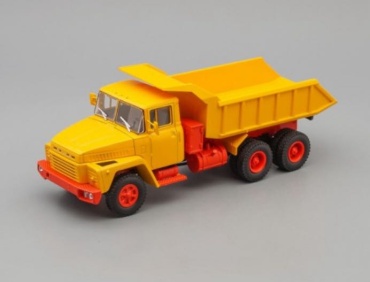 КРАЗ 251 самосвал (1981), выставочный
