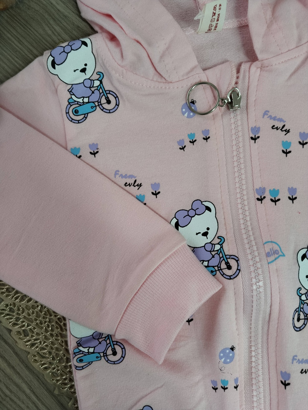 Кофточка розовый