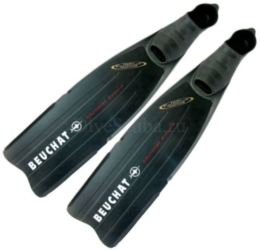 Beuchat BEUCHAT Mundial Carbon с закрытой пяткой черный, серый 45, 46