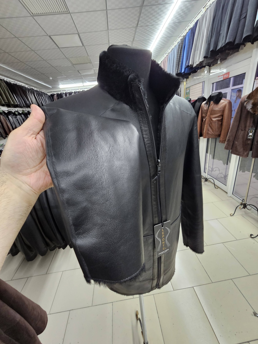 Дубленка LEPONTE черный