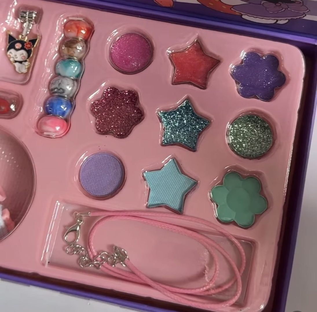 Детский набор косметики My Beauty Makeup Set с зеркалом, 18 предметов набор 3+
