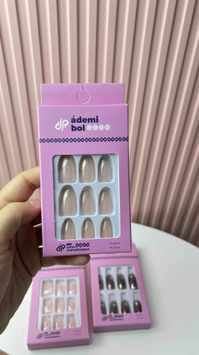 Ademi bol накладные ногти 131 24 шт