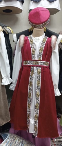 Платье белый, красный