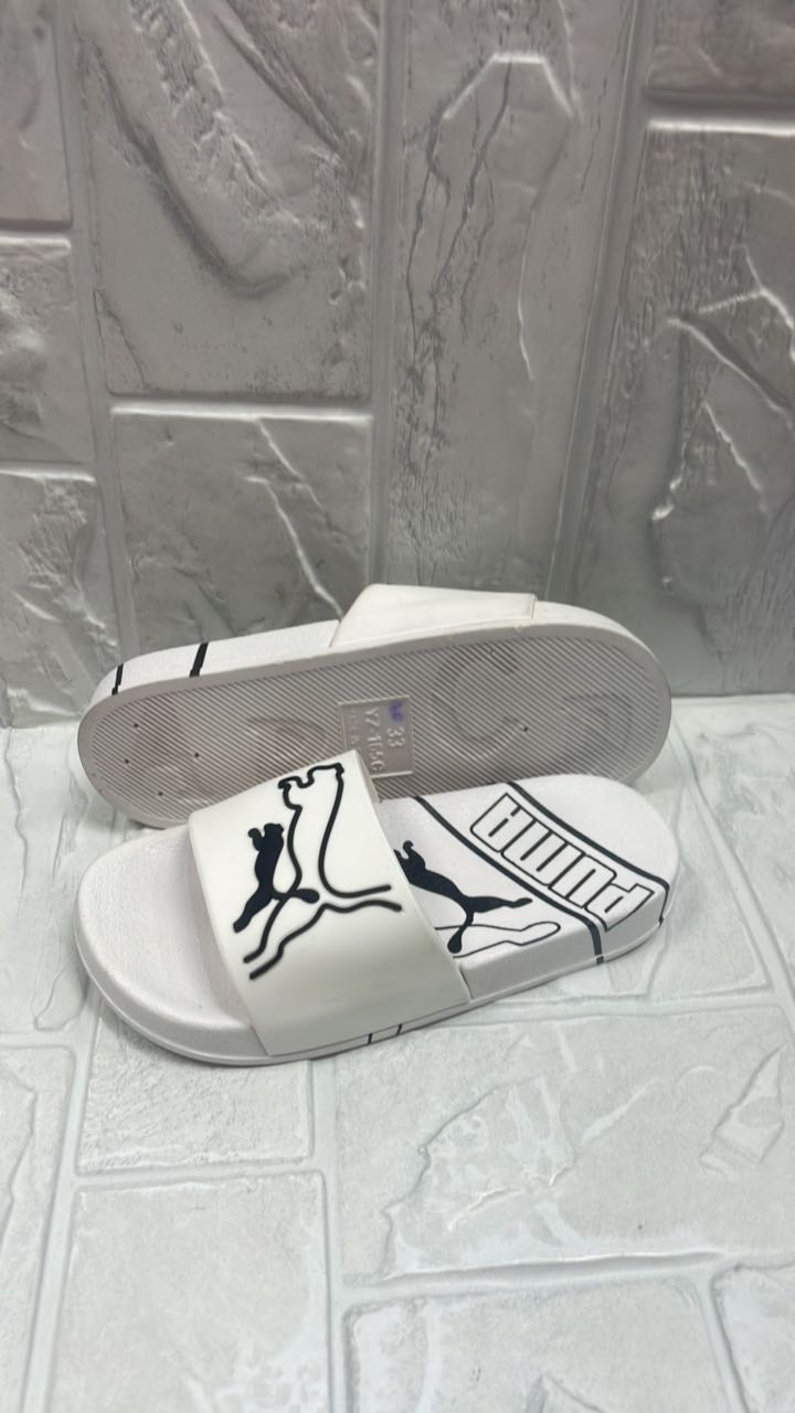 Шлепанцы белый