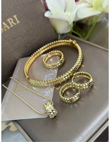 Sandu gold 856951428 вес 25.5 г золото, без вставок