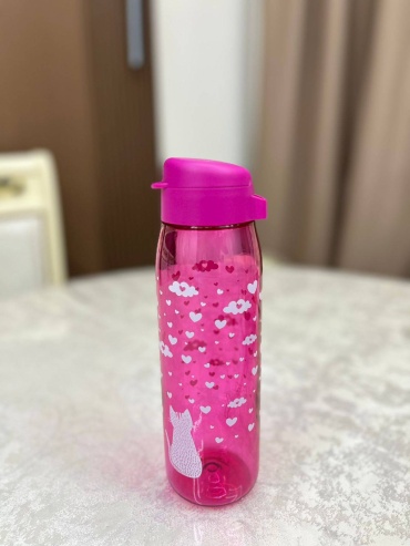Бутылка 0.75 л розовый, винтовая, пластик