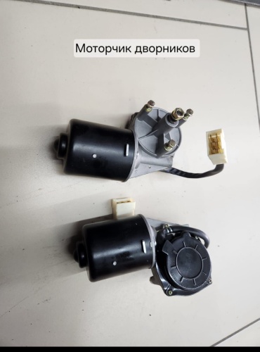 Моторчик дворника 611648307