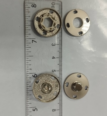 Кнопки Languiren Silver21mm 2 шт