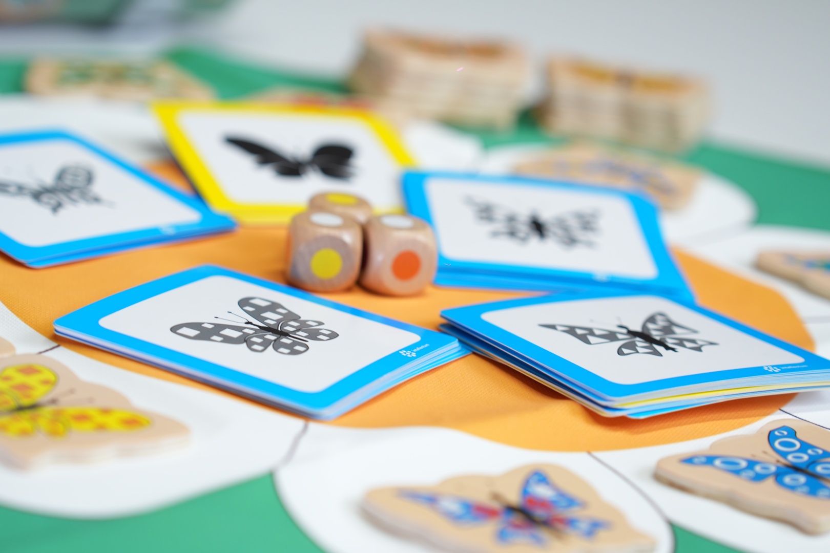 Настольная игра Intellectum Көбелектер