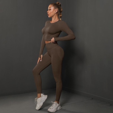 Спортивный костюм Kleo Wear коричневый