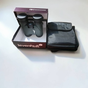 LEVENHUK Karma PRO 10x32