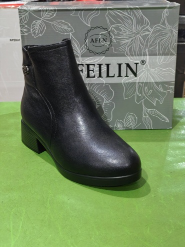 Полусапоги AIFEILIN графит, черный
