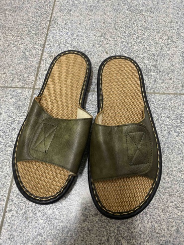 Тапочки хаки