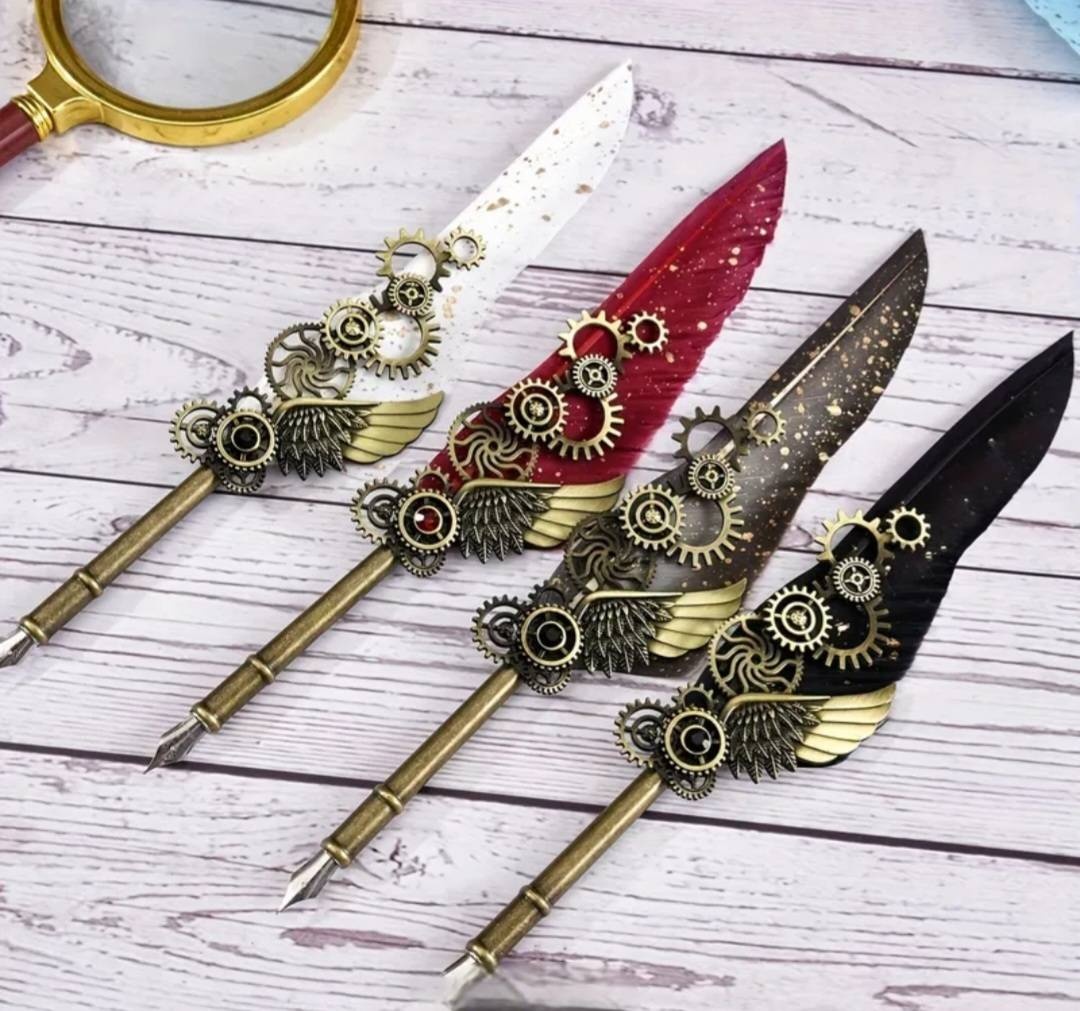 Перо для письма. Feather pen 1 шт