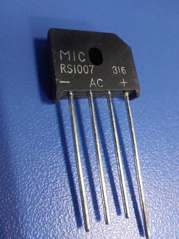 Диодный мост однофазный RS1007 RS 1007 (KBU10M) 10A 1000V, 1 шт