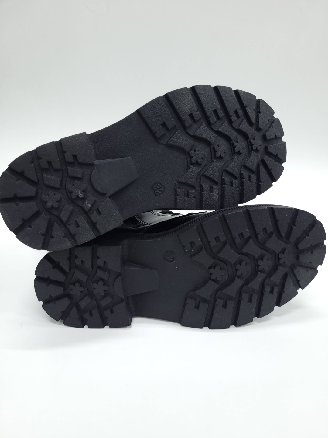 Ботинки Onsun черный
