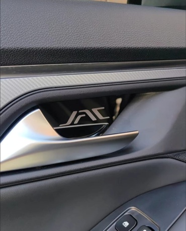 JAC наклейка 935405510 10x5 см