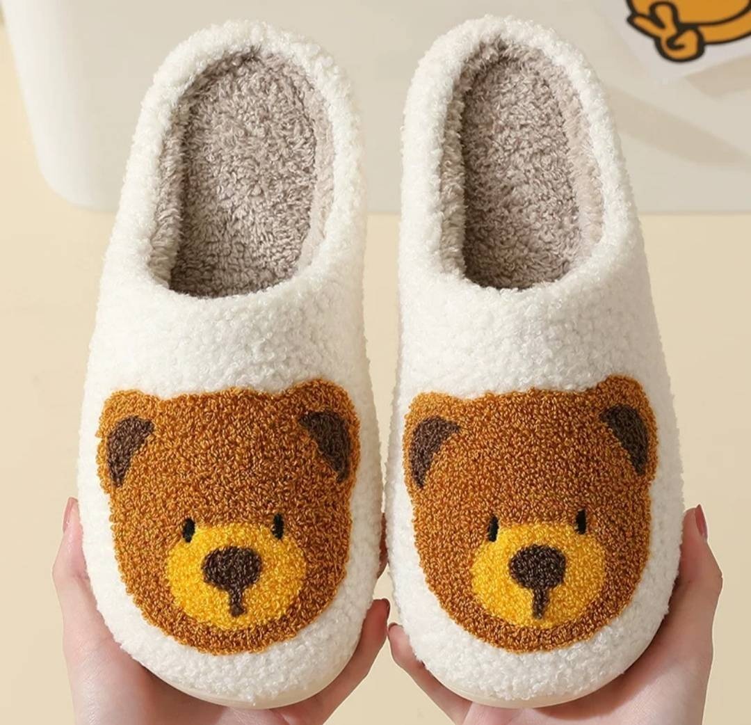 коричневый