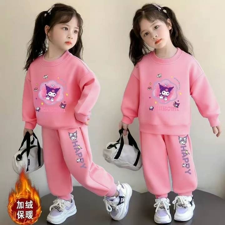 розовый