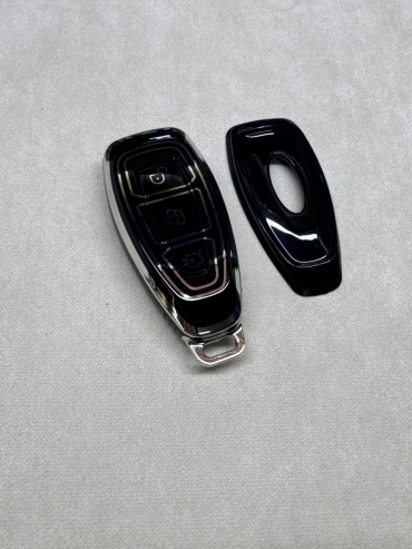 Force Auto чехол Ford черный, серебристый