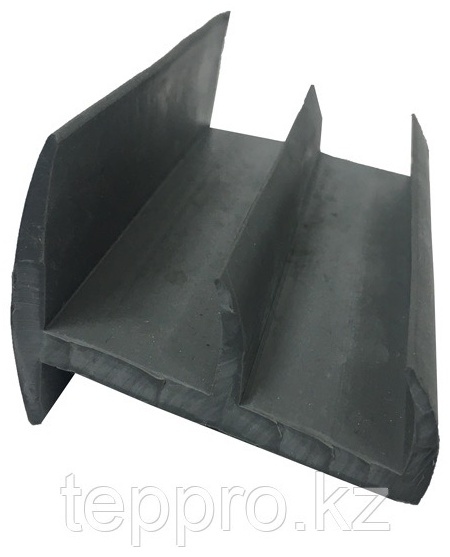 Резиновый уплотнитель 111S742