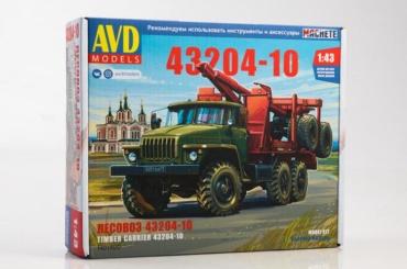 Сборная модель Лесовоз с прицепом-роспуском 43204-10