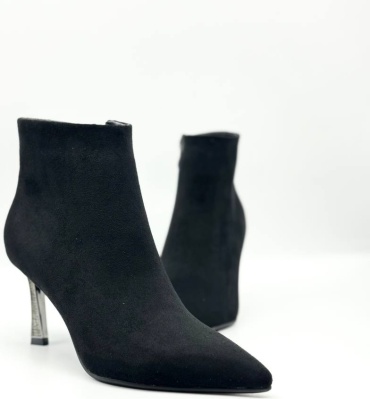 Ботильоны EMMA Shoes черный