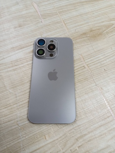 AKC задняя панель для Apple iPhone 15 Pro