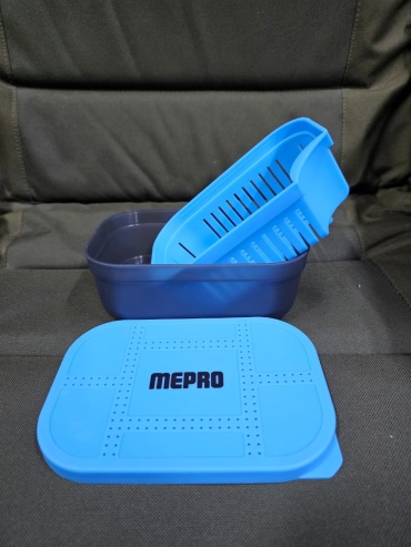 Контейнер Mebao пластиковый с вкладышем 600