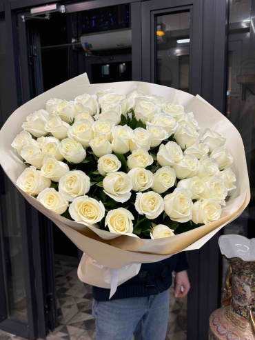 Flowers Center Astana букет с открыткой роза 51 шт 75 см