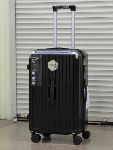 Чемодан Longstar pc-003 поликарбонат 70 л черный