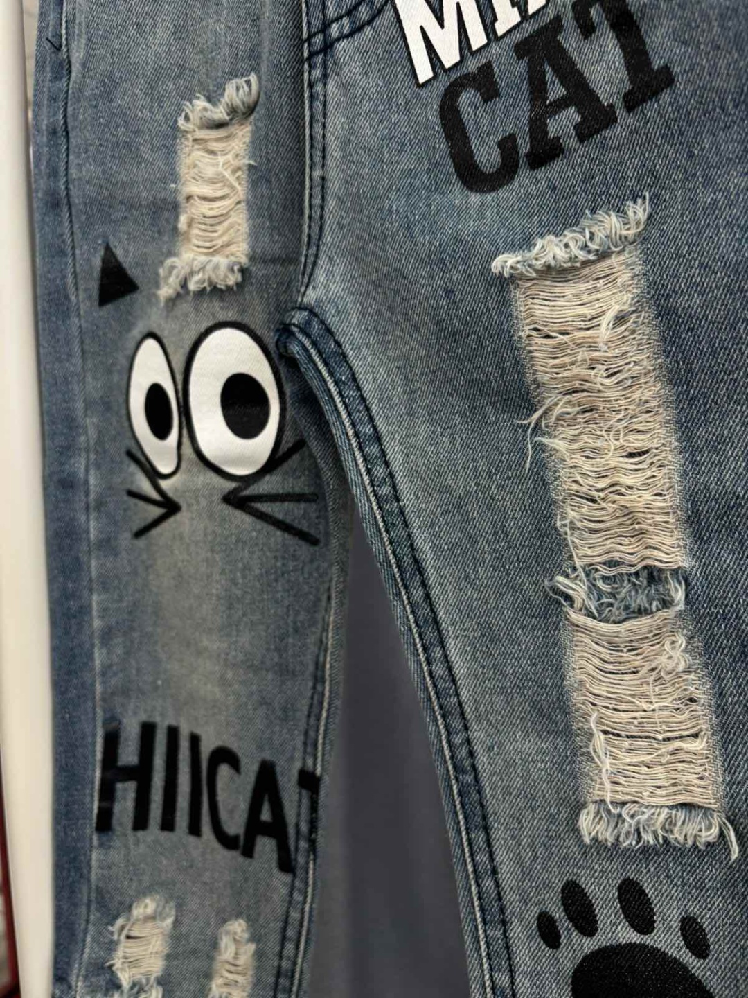 Джинсы голубой
