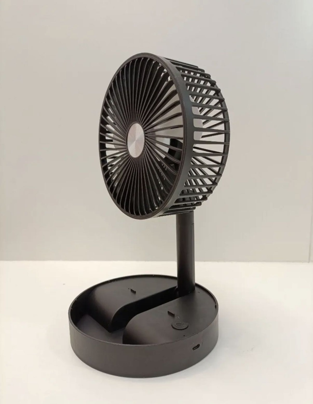 Вентилятор LORA GREAT FAN-1111 черный