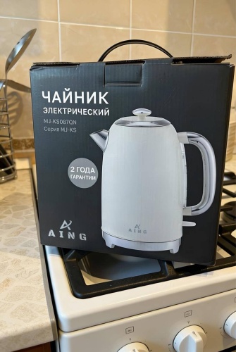 Электрочайник AING QCH01 белый