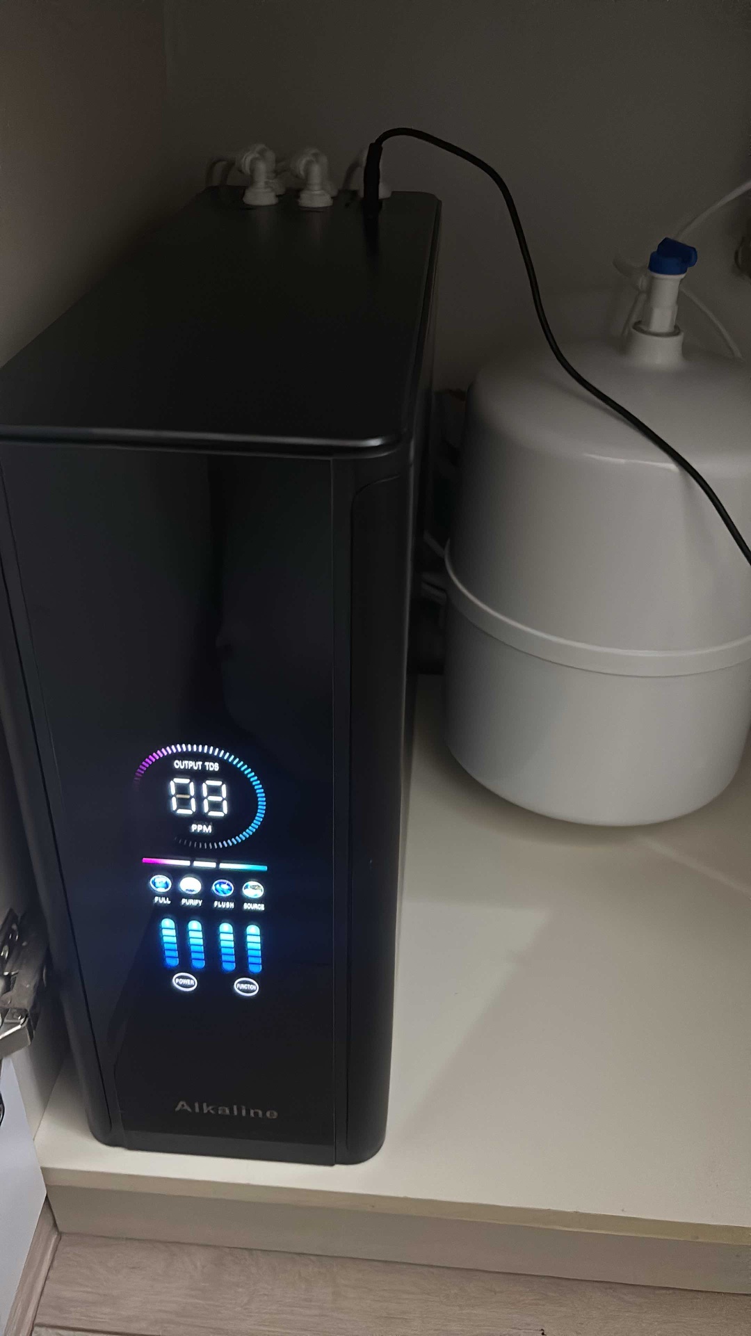 Помпа для воды Alkaline черный