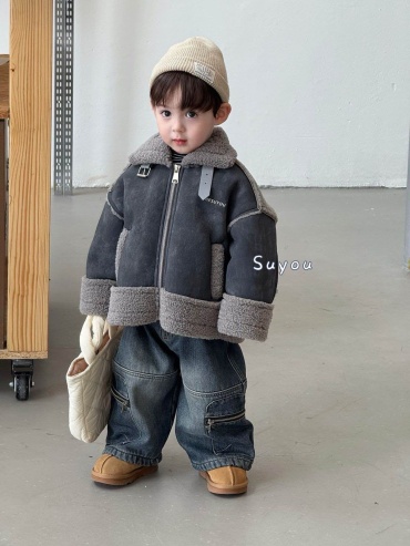 Дубленка серый